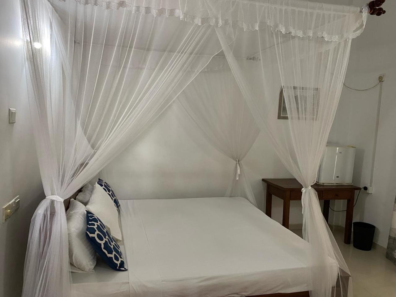 New Bimal Villa Bentota Buitenkant foto