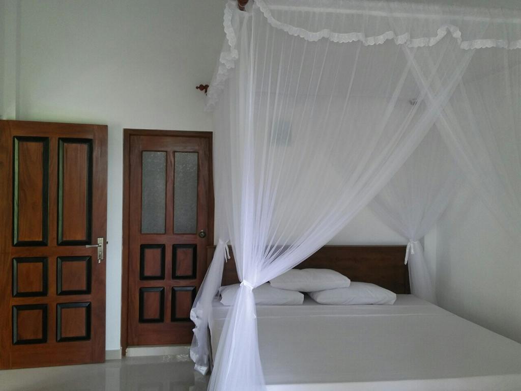 New Bimal Villa Bentota Buitenkant foto